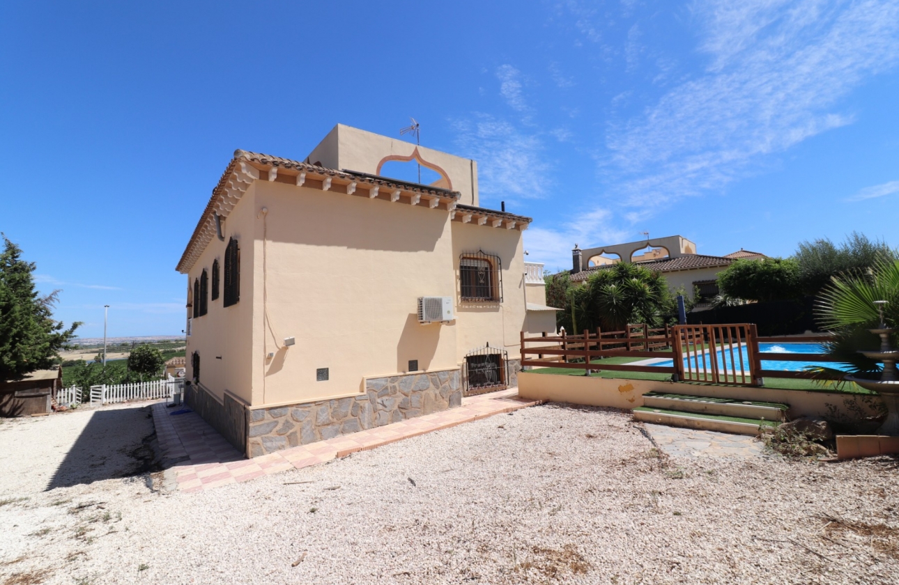Rynek wtórny - Villa - Algorfa - Lomas de La Juliana