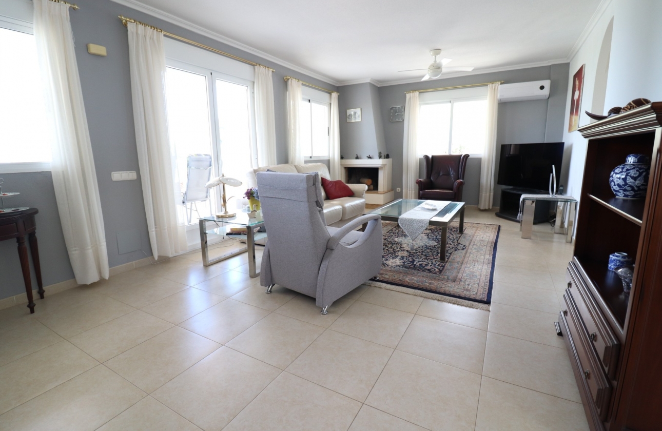 Rynek wtórny - Villa - Algorfa - Lomas de La Juliana