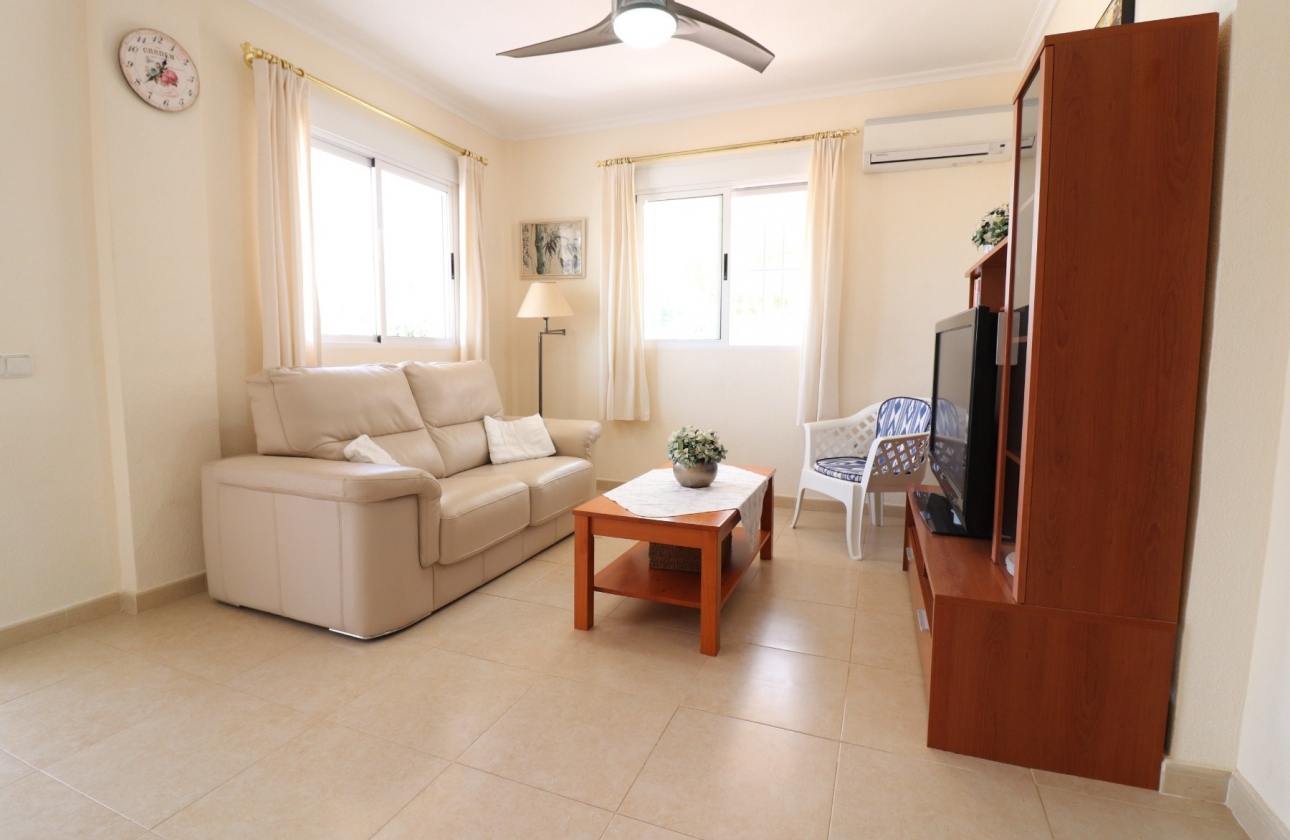 Rynek wtórny - Villa - Algorfa - Lomas de La Juliana