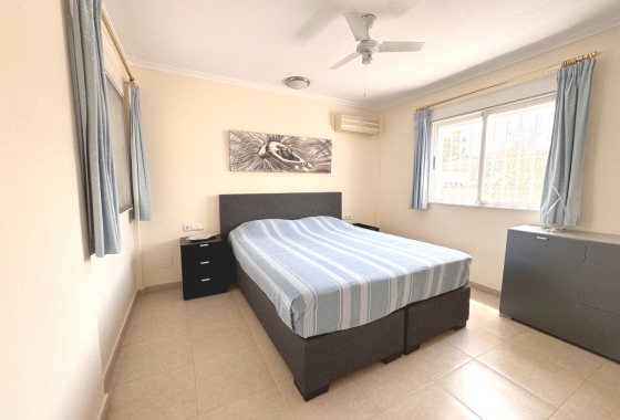 Rynek wtórny - Villa - Algorfa - Lomas de La Juliana