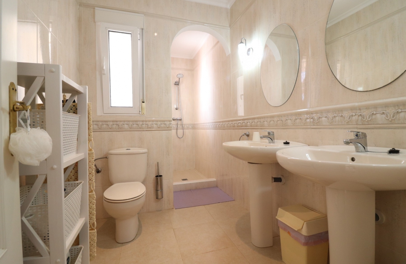 Rynek wtórny - Villa - Algorfa - Lomas de La Juliana