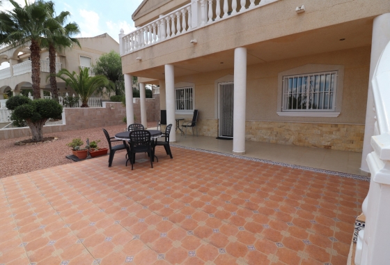 Rynek wtórny - Villa - Algorfa - Lomas de La Juliana