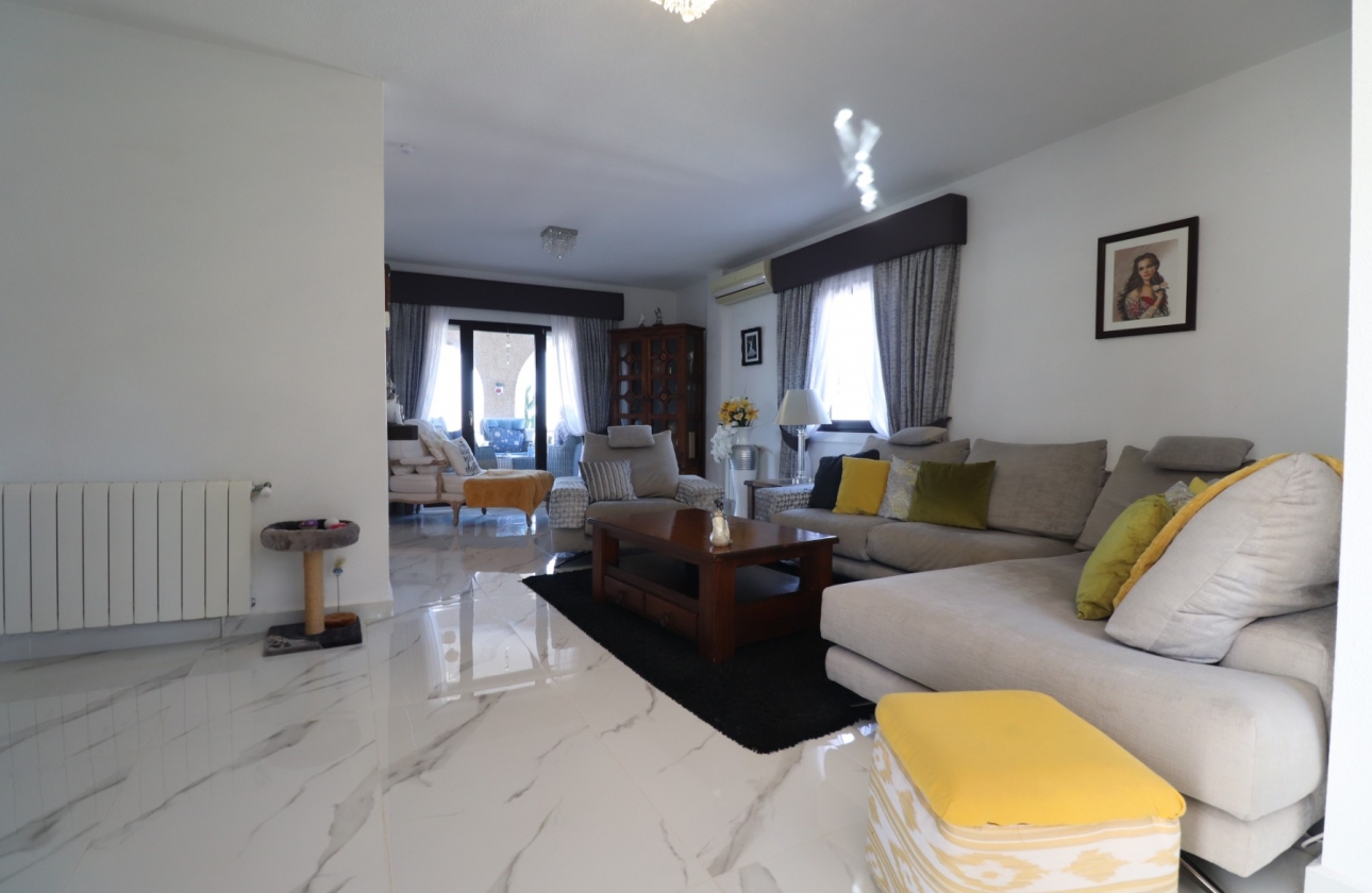 Rynek wtórny - Villa - Algorfa - Lomas de La Juliana