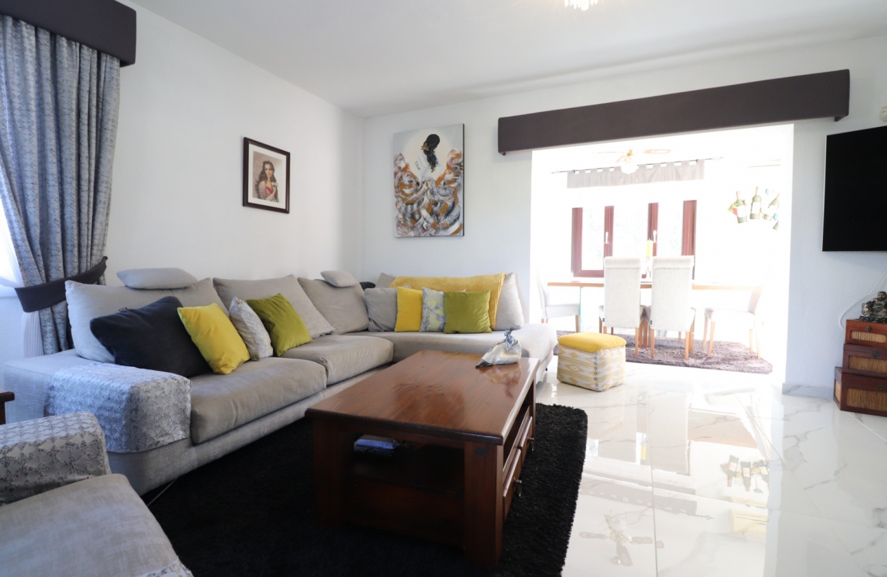 Rynek wtórny - Villa - Algorfa - Lomas de La Juliana