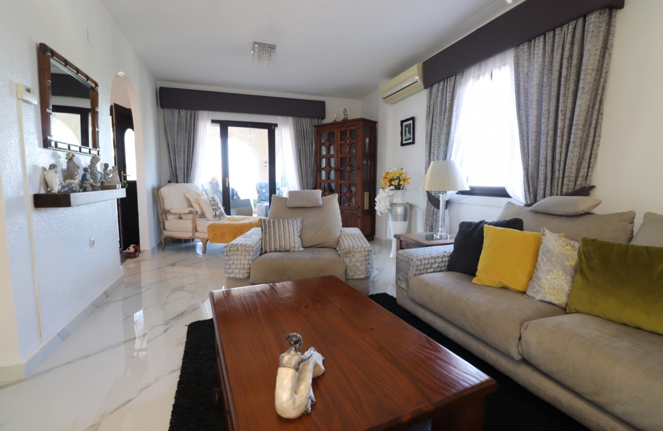 Rynek wtórny - Villa - Algorfa - Lomas de La Juliana