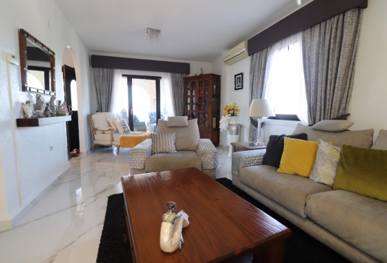 Rynek wtórny - Villa - Algorfa - Lomas de La Juliana