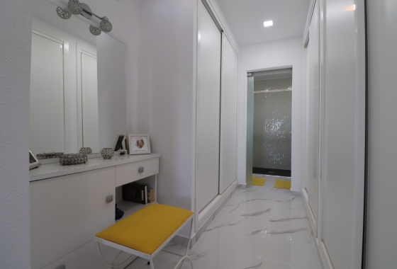 Rynek wtórny - Villa - Algorfa - Lomas de La Juliana