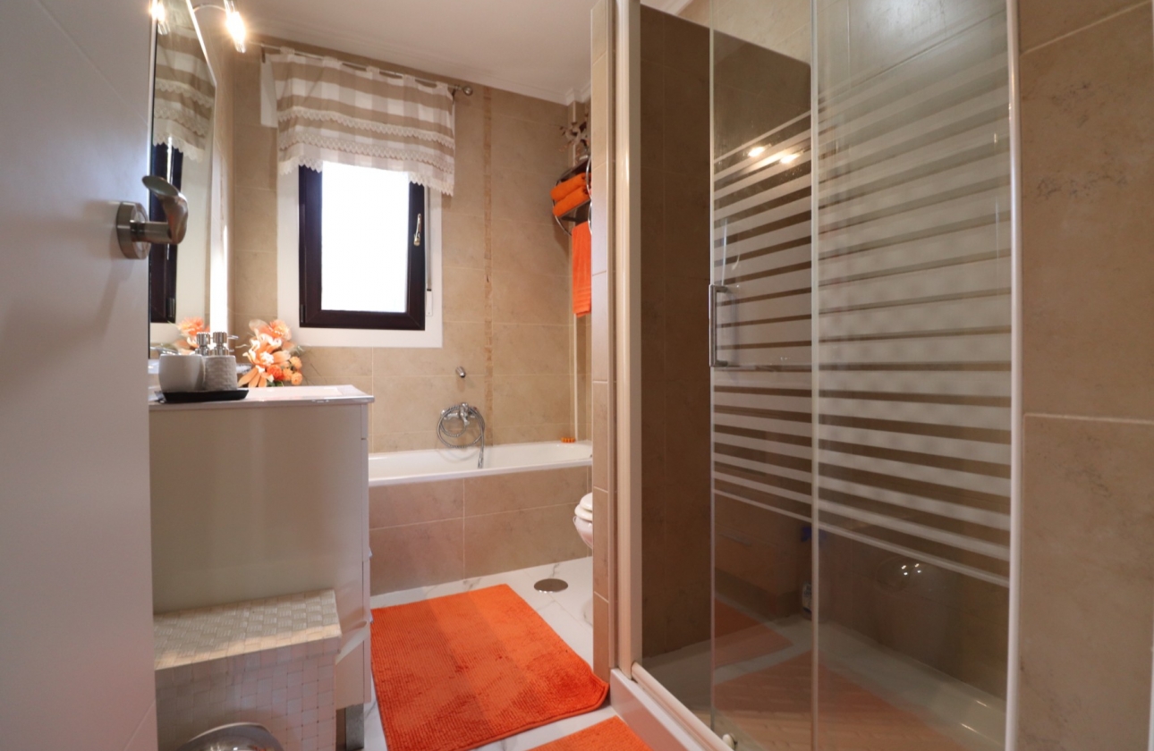 Rynek wtórny - Villa - Algorfa - Lomas de La Juliana