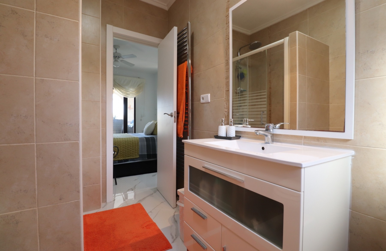 Rynek wtórny - Villa - Algorfa - Lomas de La Juliana