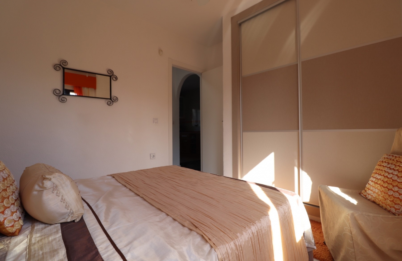 Rynek wtórny - Villa - Algorfa - Lomas de La Juliana