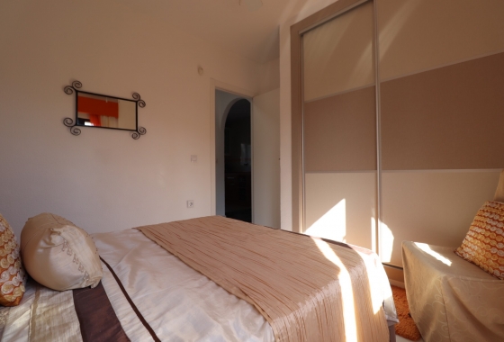 Rynek wtórny - Villa - Algorfa - Lomas de La Juliana