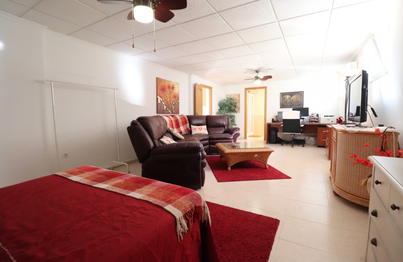 Rynek wtórny - Villa - Algorfa - Lomas de La Juliana