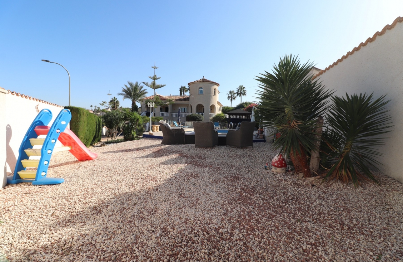 Rynek wtórny - Villa - Algorfa - Lomas de La Juliana