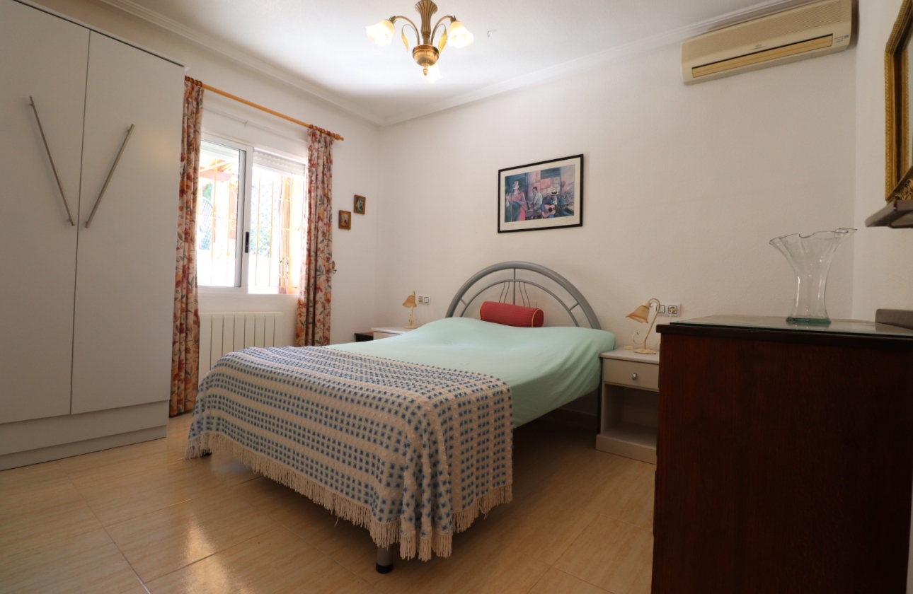 Rynek wtórny - Villa - Algorfa - Lomas de La Juliana