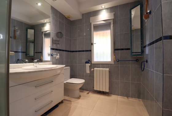 Rynek wtórny - Villa - Algorfa - Lomas de La Juliana