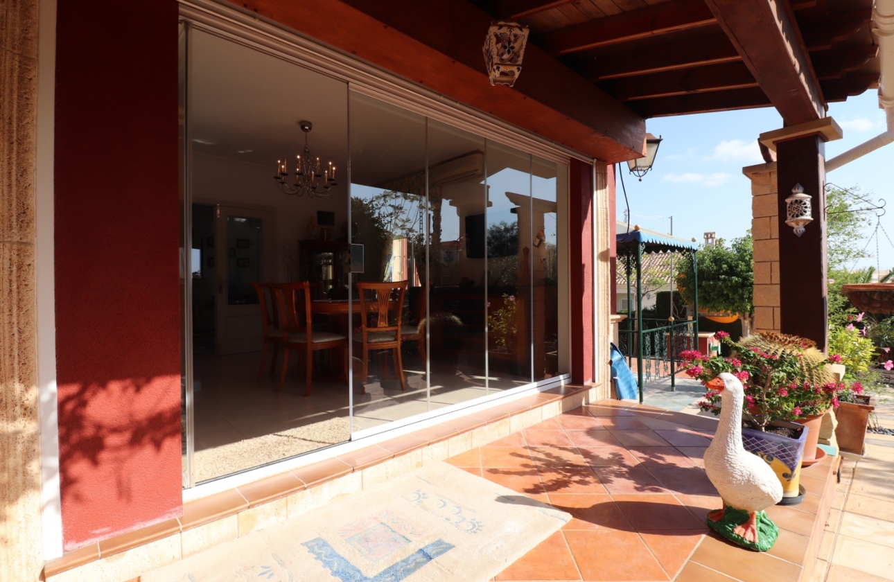 Rynek wtórny - Villa - Algorfa - Lomas de La Juliana