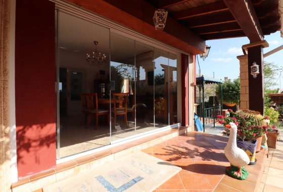 Rynek wtórny - Villa - Algorfa - Lomas de La Juliana