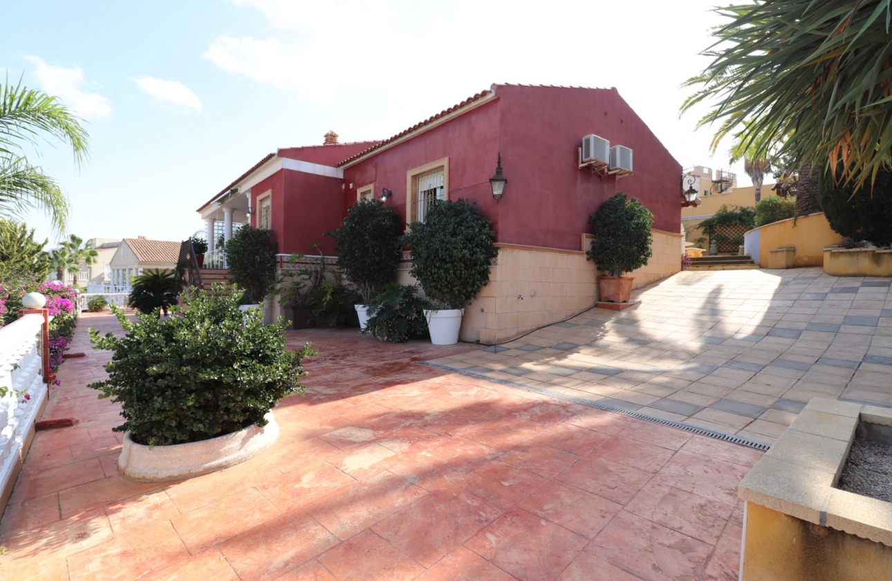 Rynek wtórny - Villa - Algorfa - Lomas de La Juliana
