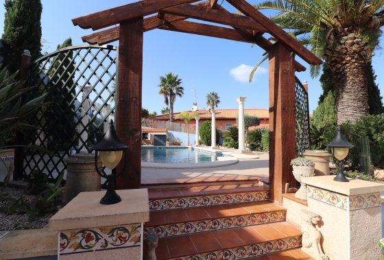 Rynek wtórny - Villa - Algorfa - Lomas de La Juliana