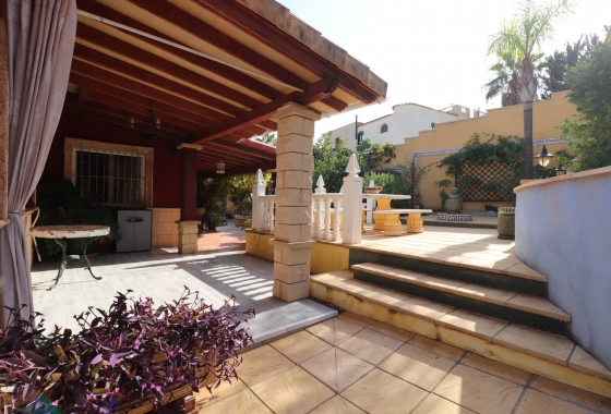 Rynek wtórny - Villa - Algorfa - Lomas de La Juliana