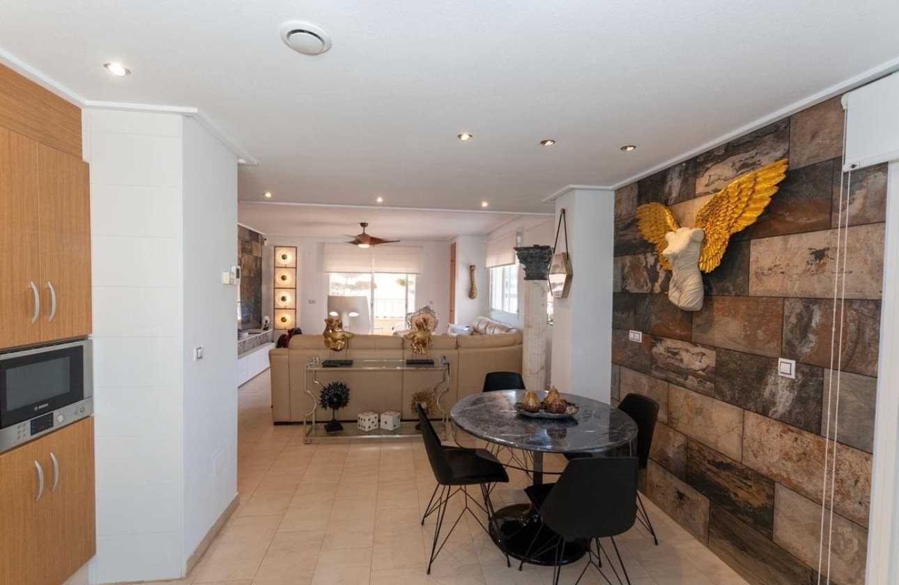 Rynek wtórny - Apartament - Orihuela Costa - Los Dolses