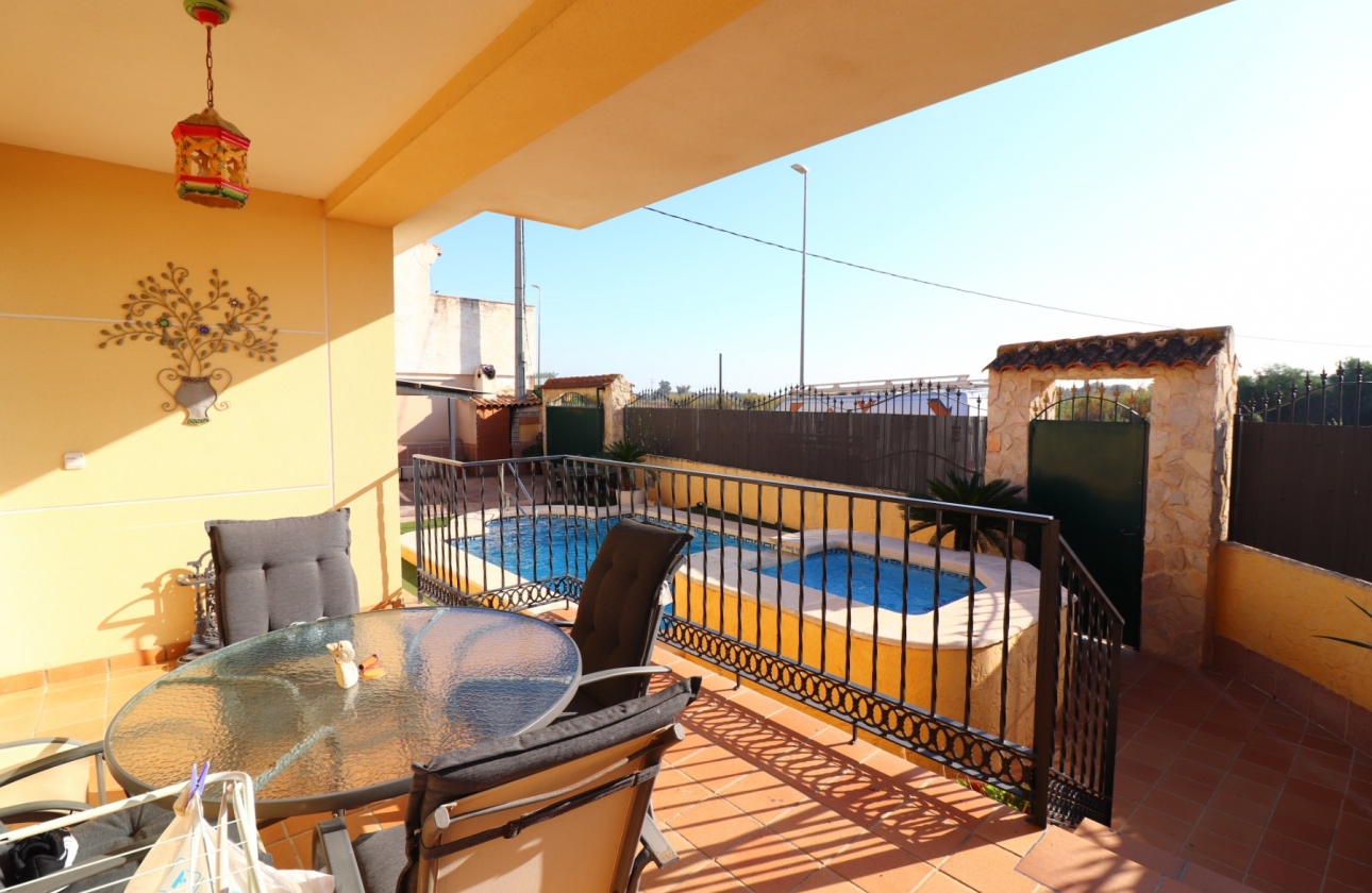 Rynek wtórny - Villa - Almoradí - El Saladar
