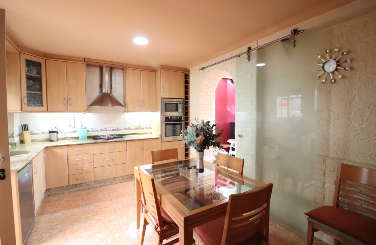 Rynek wtórny - Villa - Almoradí - El Saladar