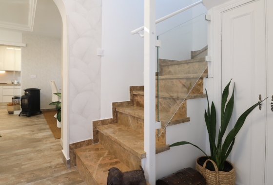 Rynek wtórny - Villa - Orihuela Costa - Villamartin