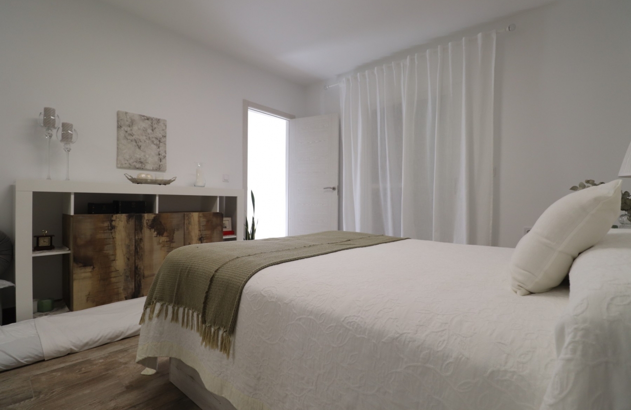 Rynek wtórny - Villa - Orihuela Costa - Villamartin