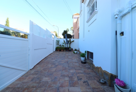 Rynek wtórny - Villa - Orihuela Costa - Villamartin