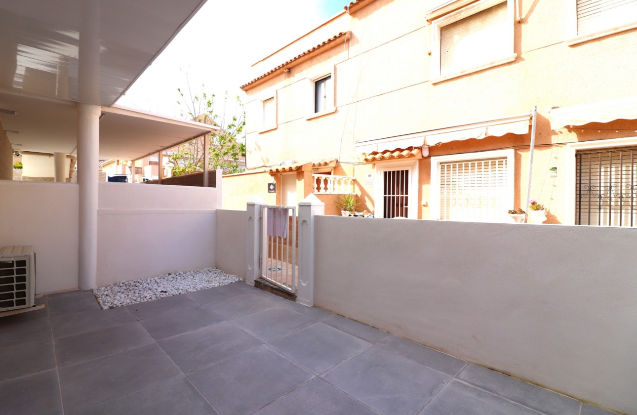 Rynek wtórny - Apartament - Torrevieja - Torre La Mata