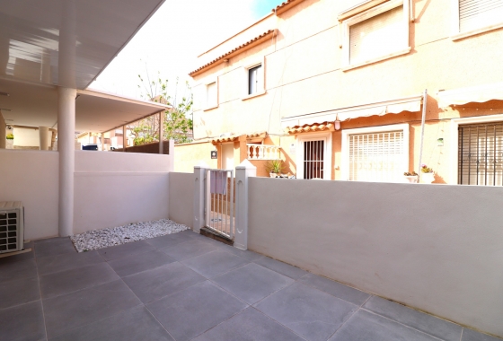 Rynek wtórny - Apartament - Torrevieja - Torre La Mata
