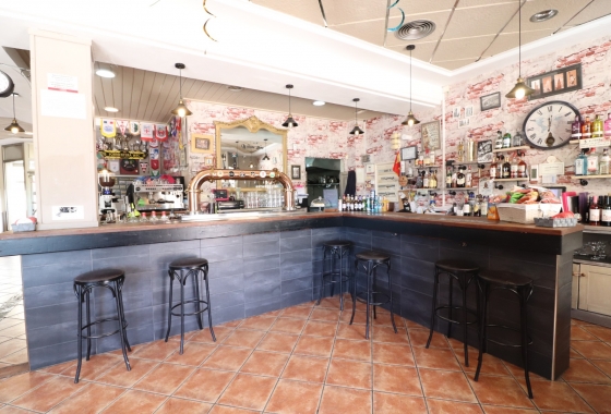 Rynek wtórny - Nieruchomość komercyjna - Formentera del Segura - Formentera - Village