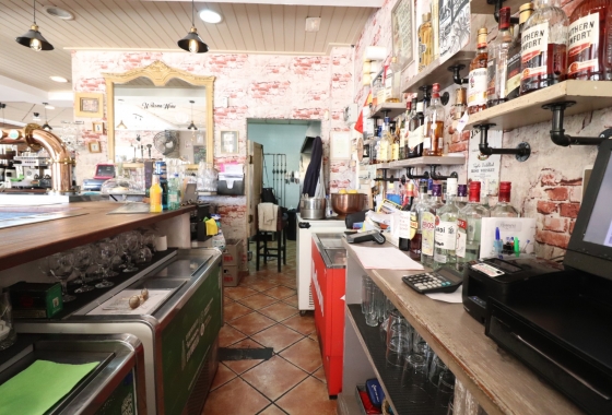 Rynek wtórny - Nieruchomość komercyjna - Formentera del Segura - Formentera - Village