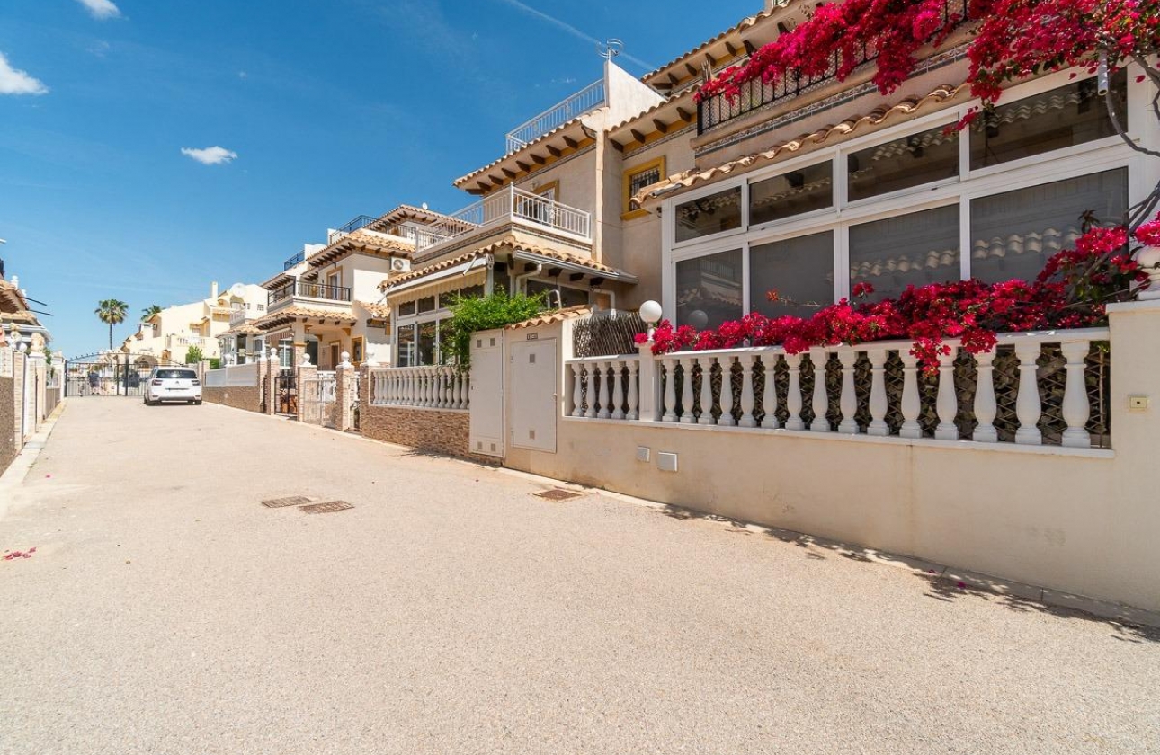 Rynek wtórny - Szeregowiec - Orihuela Costa - Playa Flamenca