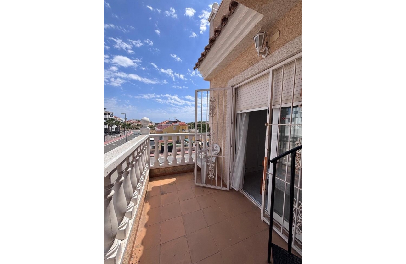 Rynek wtórny - Szeregowiec - Orihuela Costa - Costa Blanca