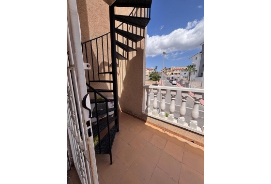 Rynek wtórny - Szeregowiec - Orihuela Costa - Costa Blanca