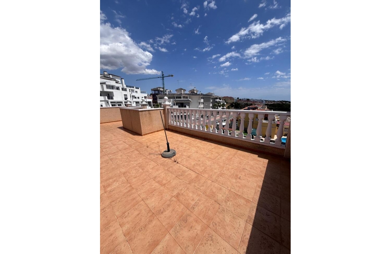 Rynek wtórny - Szeregowiec - Orihuela Costa - Costa Blanca