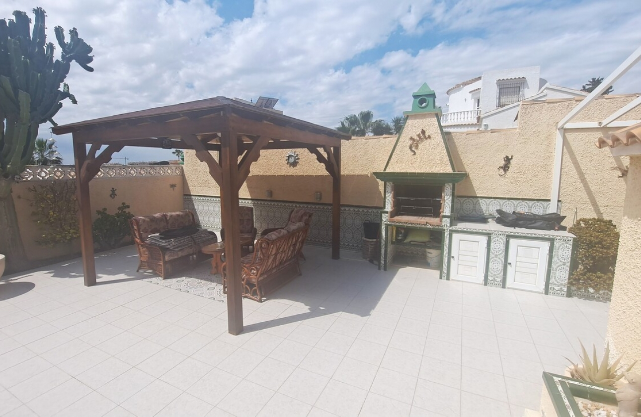 Rynek wtórny - Villa - Orihuela Costa - El Presidente