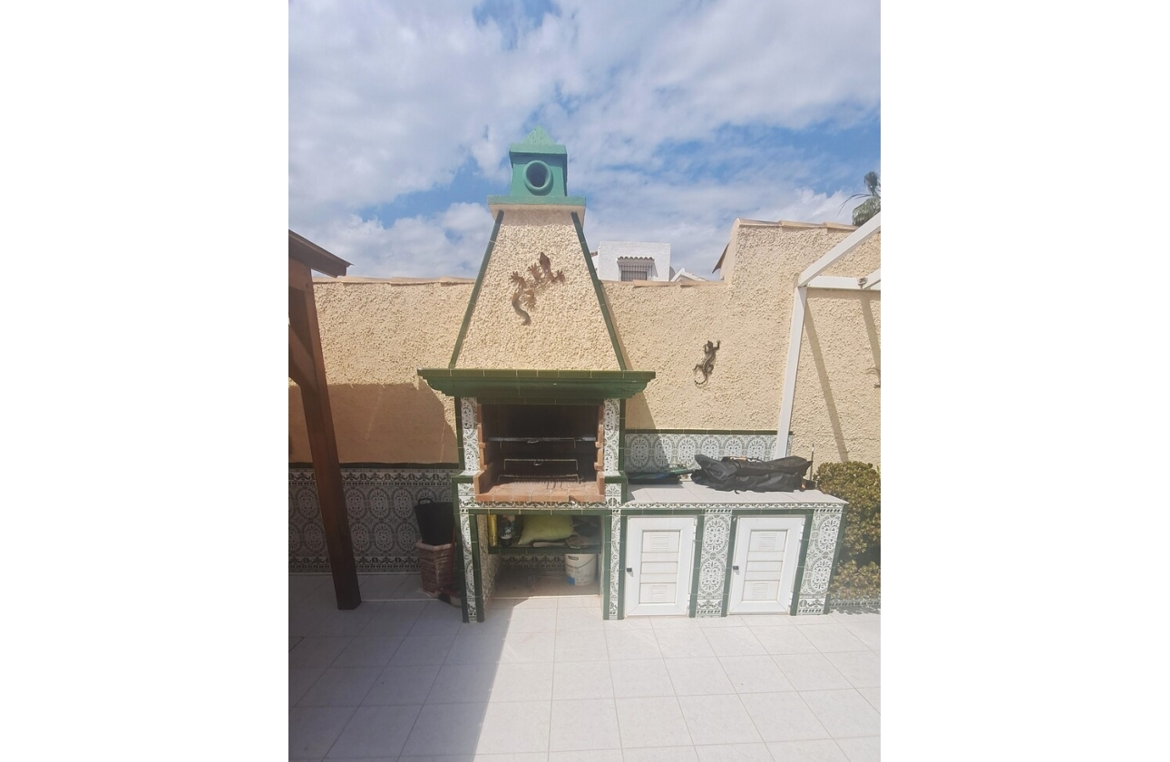 Rynek wtórny - Villa - Orihuela Costa - El Presidente