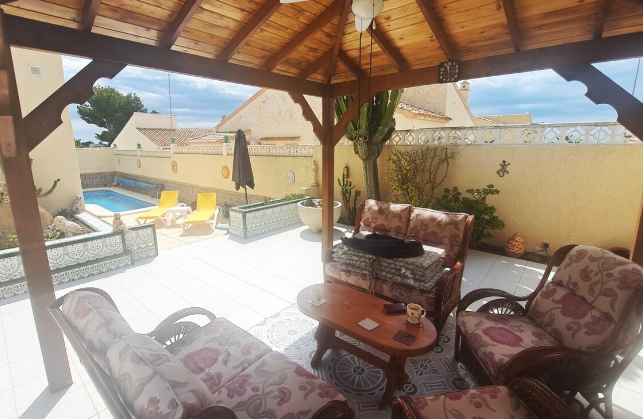 Rynek wtórny - Villa - Orihuela Costa - El Presidente