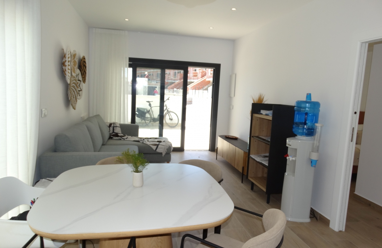 Obra nueva - Bungalow - Pilar de la Horadada