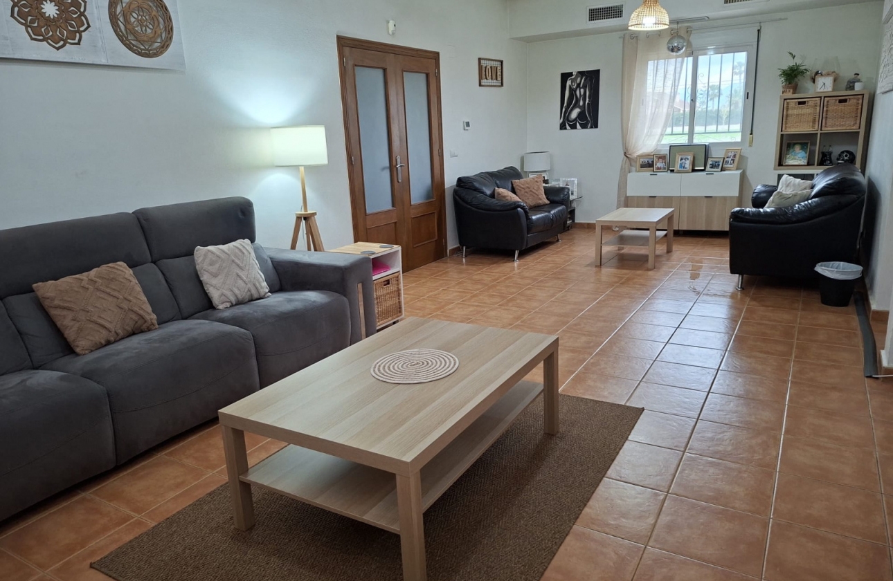 Reventa - Villa - Catral