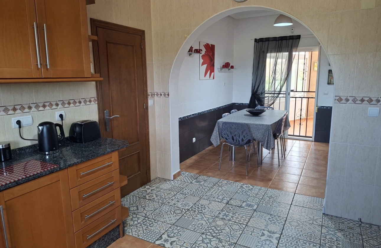 Reventa - Villa - Catral