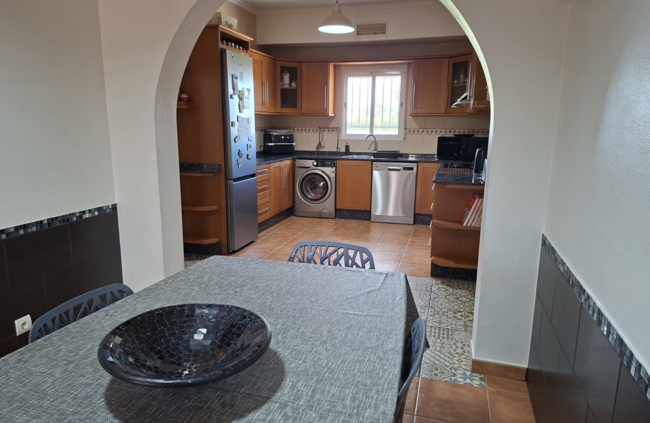 Reventa - Villa - Catral
