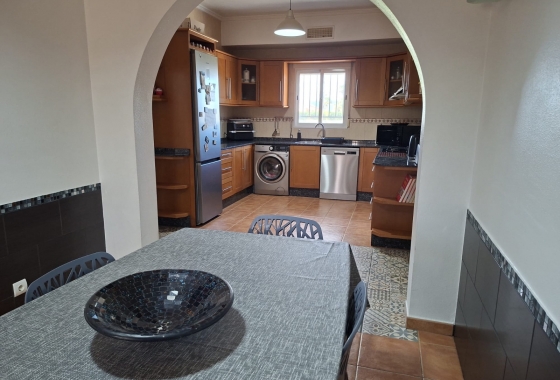 Reventa - Villa - Catral