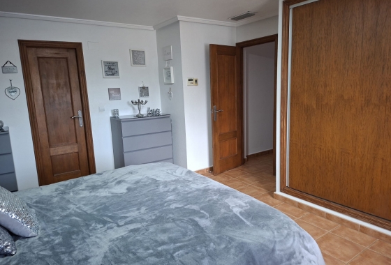 Reventa - Villa - Catral