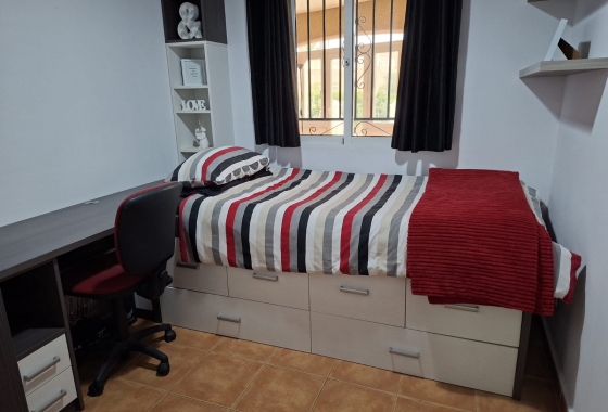 Reventa - Villa - Catral