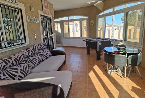 Reventa - Villa - Catral
