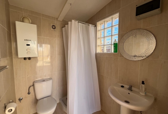Reventa - Villa - Catral